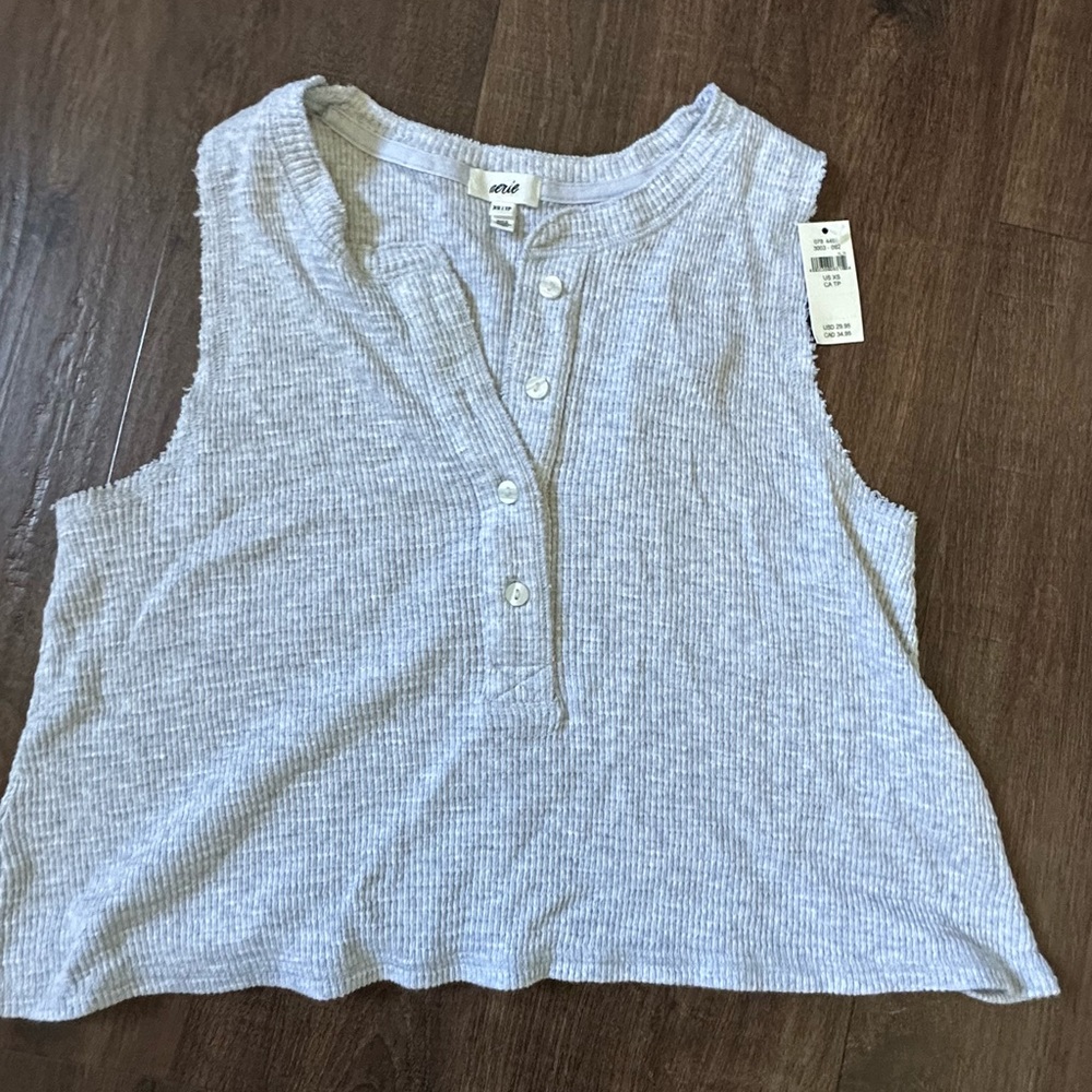 Cropped Ribbed Tank Top